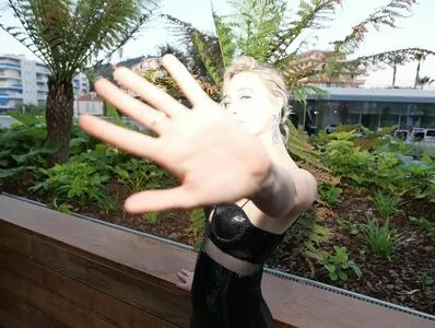 Saoirse Ronan / ronan.saoirse nude photo #0035