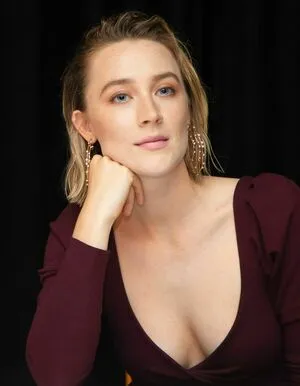 Saoirse Ronan / ronan.saoirse nude photo #0042
