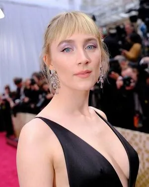Saoirse Ronan / ronan.saoirse nude photo #0043
