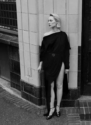 Saoirse Ronan / ronan.saoirse nude photo #0069
