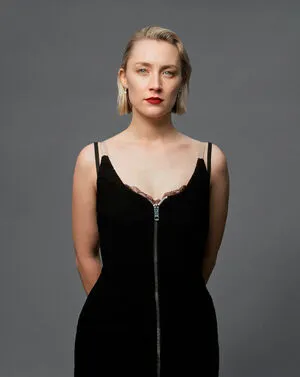 Saoirse Ronan / ronan.saoirse nude photo #0070