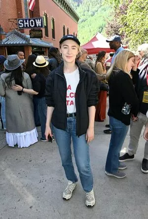 Saoirse Ronan / ronan.saoirse nude photo #0256
