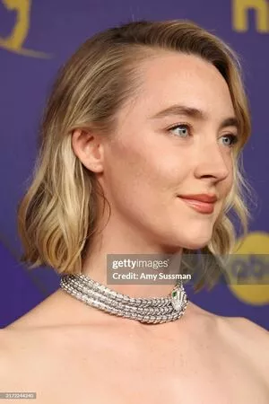 Saoirse Ronan / ronan.saoirse nude photo #0267