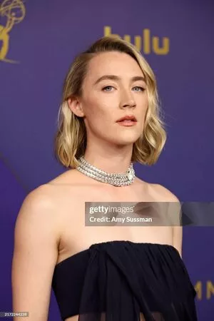 Saoirse Ronan / ronan.saoirse nude photo #0268