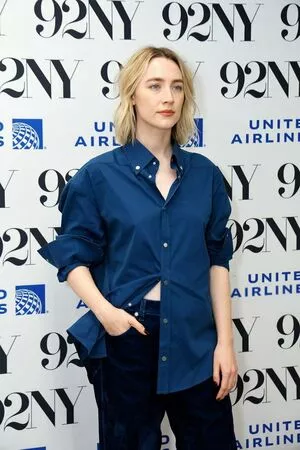 Saoirse Ronan / ronan.saoirse nude photo #0324