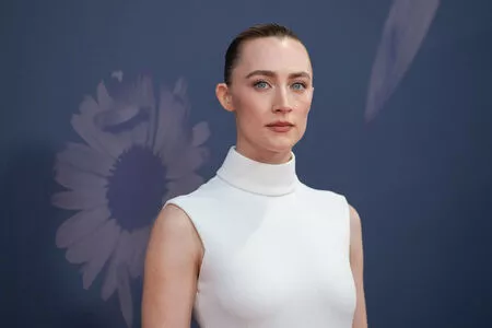 Saoirse Ronan / ronan.saoirse nude photo #0377