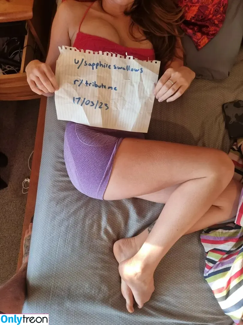 Sapphire Swallows nude photo #0007 (sapphire.swallows)