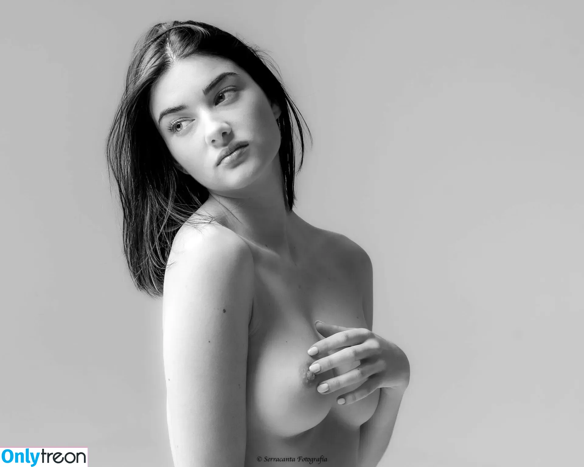 Sara De Luz голая photo #0014 (SaradeLuz / madridluz / sara_mrtlla)