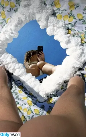 Sara Dokumaci / saradoku nude photo #0067