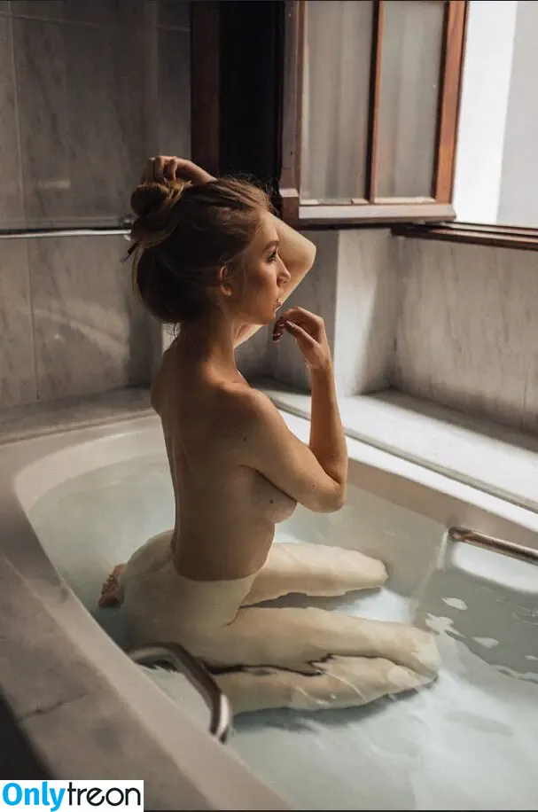 Sara Hardel голая photo #0122 (sarahardel)