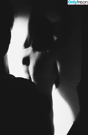  nude photo #0006
