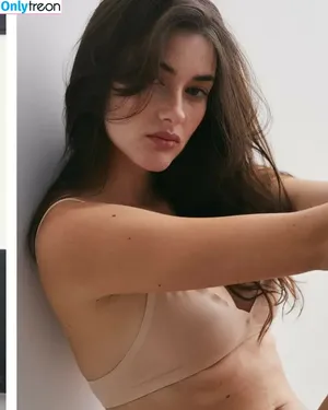 Sara Moratilla / Sara de Luz / SaraDeLuz / sara_mrtlla фото голая #0207