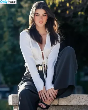 Sara Moratilla / Sara de Luz / SaraDeLuz / sara_mrtlla фото голая #0261
