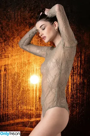 Sara Moratilla / Sara de Luz / SaraDeLuz / sara_mrtlla фото голая #0335
