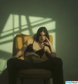 Sara Moratilla / Sara de Luz / SaraDeLuz / sara_mrtlla фото голая #0363