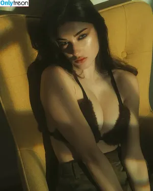 Sara Moratilla / Sara de Luz / SaraDeLuz / sara_mrtlla фото голая #0395