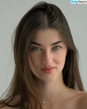 Sara Moratilla / Sara de Luz / SaraDeLuz / sara_mrtlla фото голая #0401