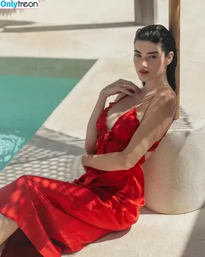 Sara Moratilla / Sara de Luz / SaraDeLuz / sara_mrtlla фото голая #0497