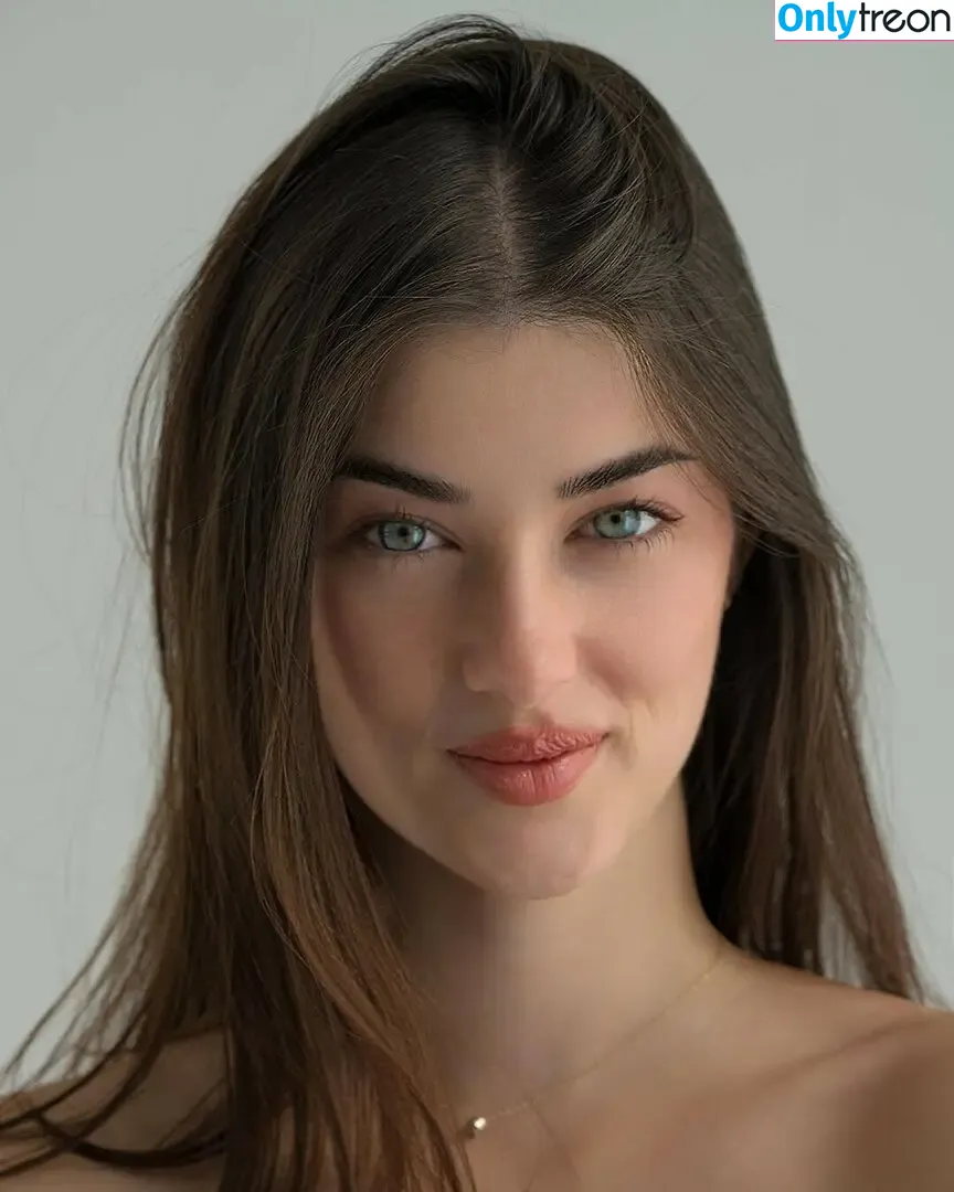 Sara Moratilla голая photo #0401 (Sara de Luz / SaraDeLuz / sara_mrtlla)