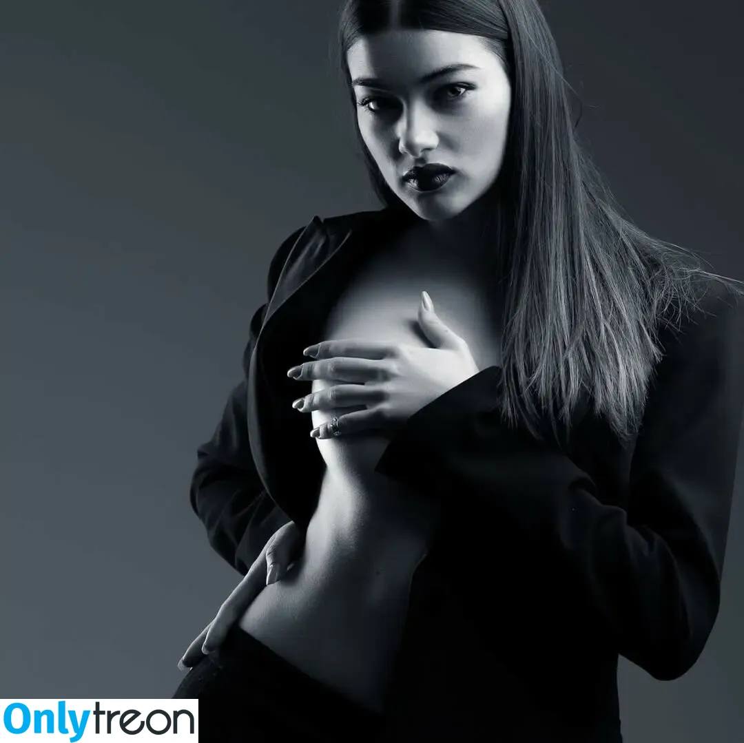 Sara Moratilla голая photo #0463 (Sara de Luz / SaraDeLuz / sara_mrtlla)
