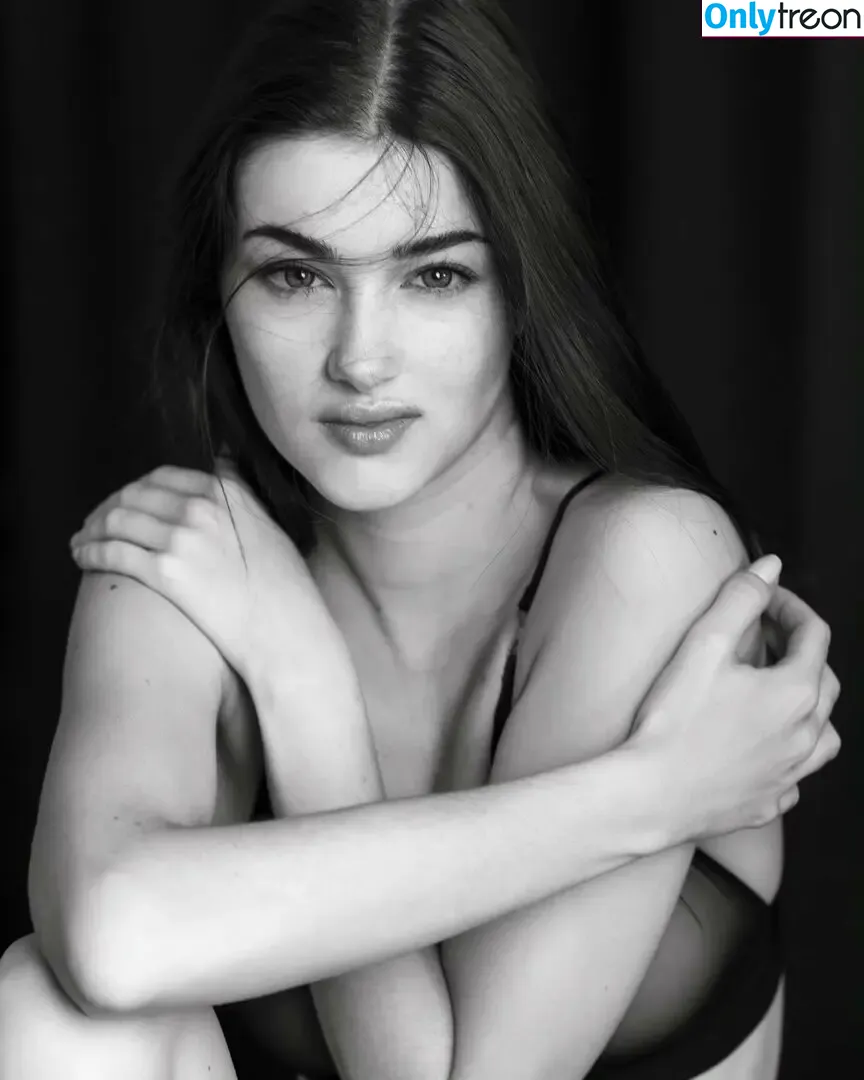Sara Moratilla голая photo #0486 (Sara de Luz / SaraDeLuz / sara_mrtlla)