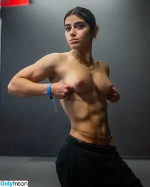 Sara Saffari Deepfake / sara_saffari / sarasaffari__ nude photo #0001