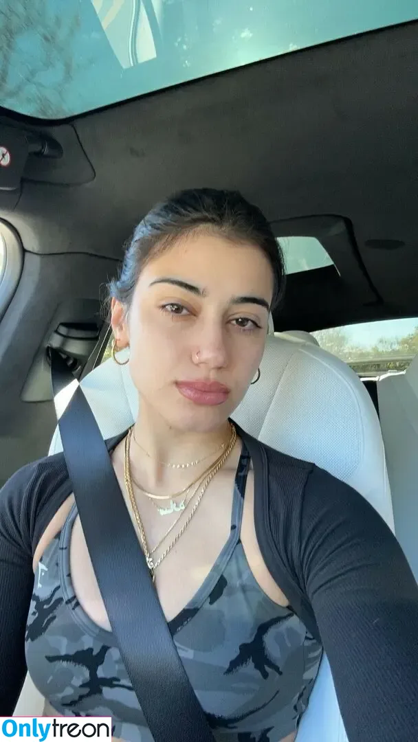 Sara Saffari nude photo #0798 (sarasaffari__)