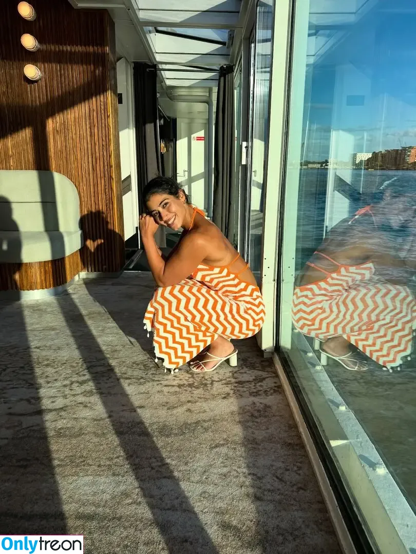 Sara Saffari голая photo #0920 (sara_saffari / sarasaffari__)