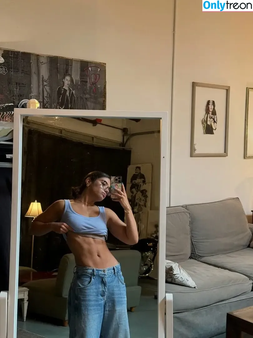 Sara Saffari nude photo #0962 (sara_saffari / sarasaffari__)
