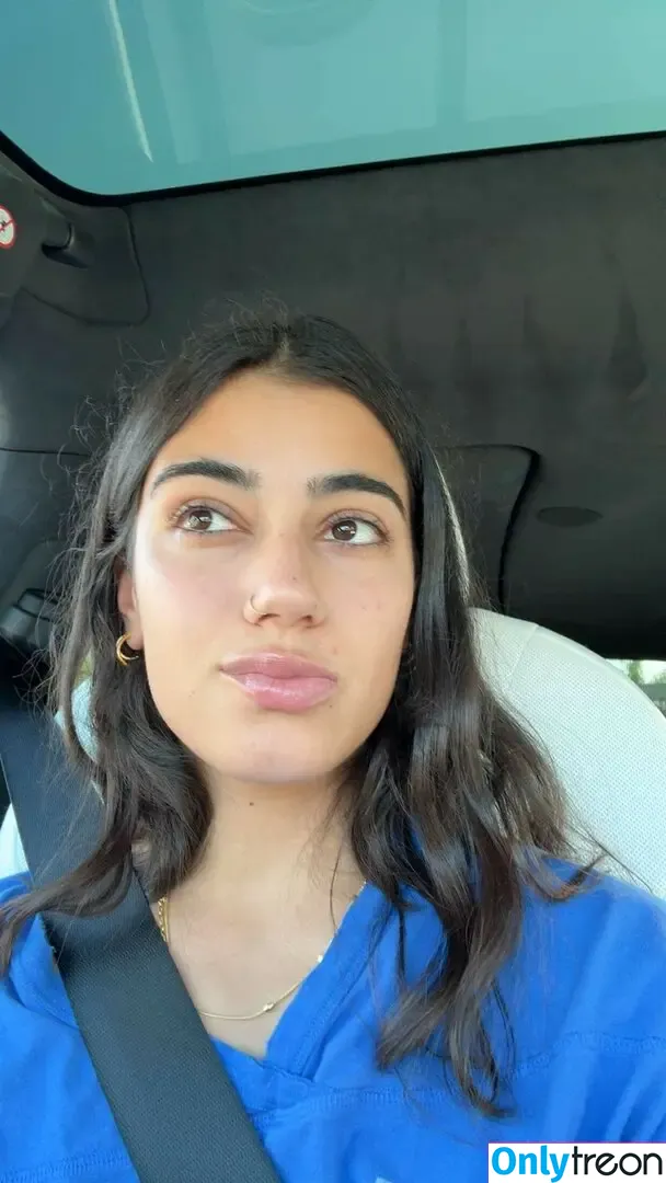 Sara Saffari nude photo #1000 (sara_saffari / sarasaffari__)