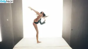 Sara Sampaio / SaraSampaio nude photo #0632