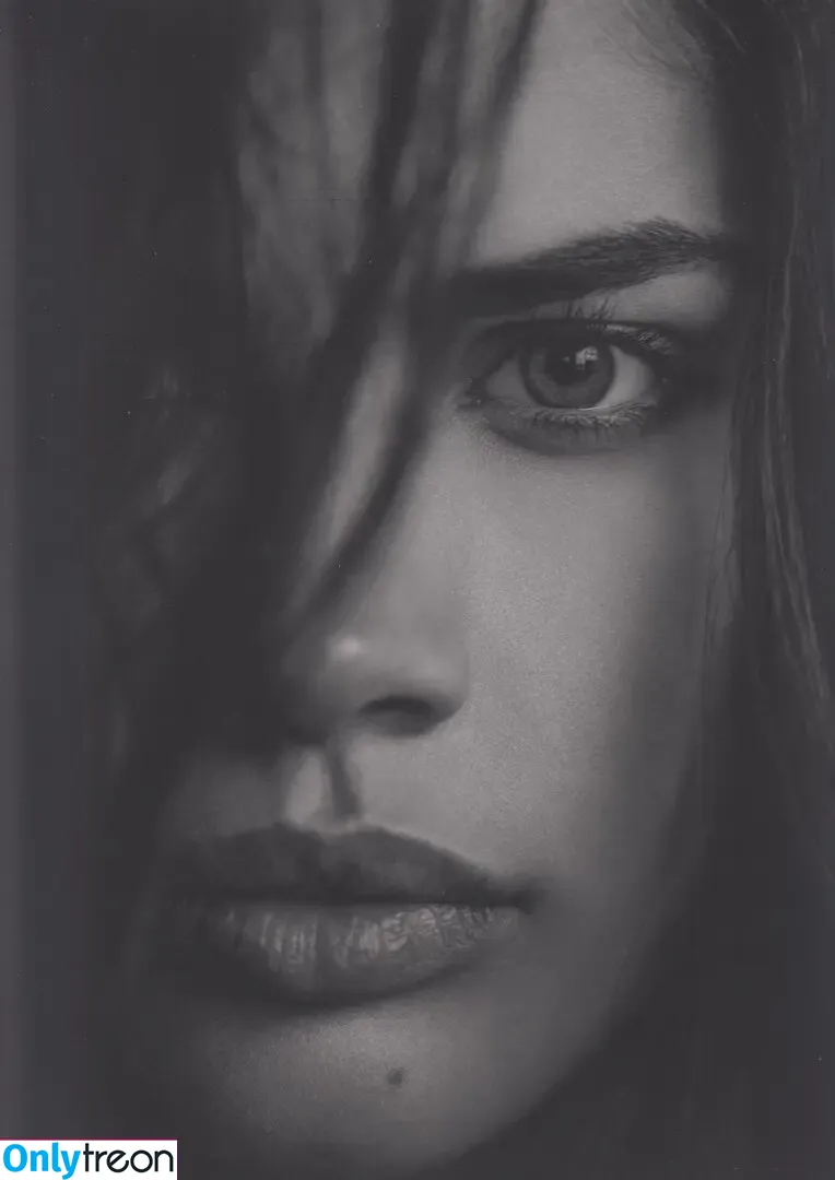 Sara Sampaio голая photo #0414 (SaraSampaio)