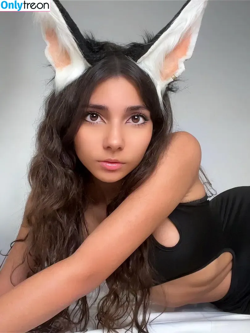 Sara02wolf nude photo #0023 (sarahwolf)