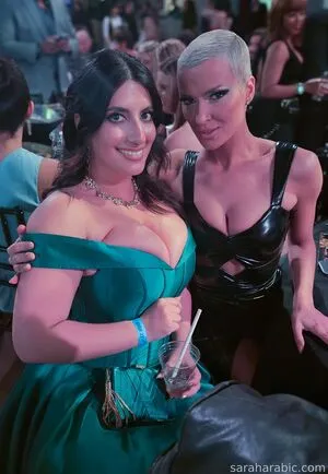 Sarah Arabic / arabicslavegirl / sarah.arabic / saraharabic фото голая #0386