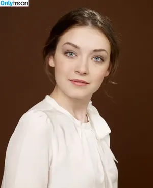 Sarah Bolger / sarahbolger фото голая #0014