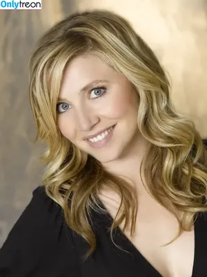 Sarah Chalke / sarahchalke nude photo #0054