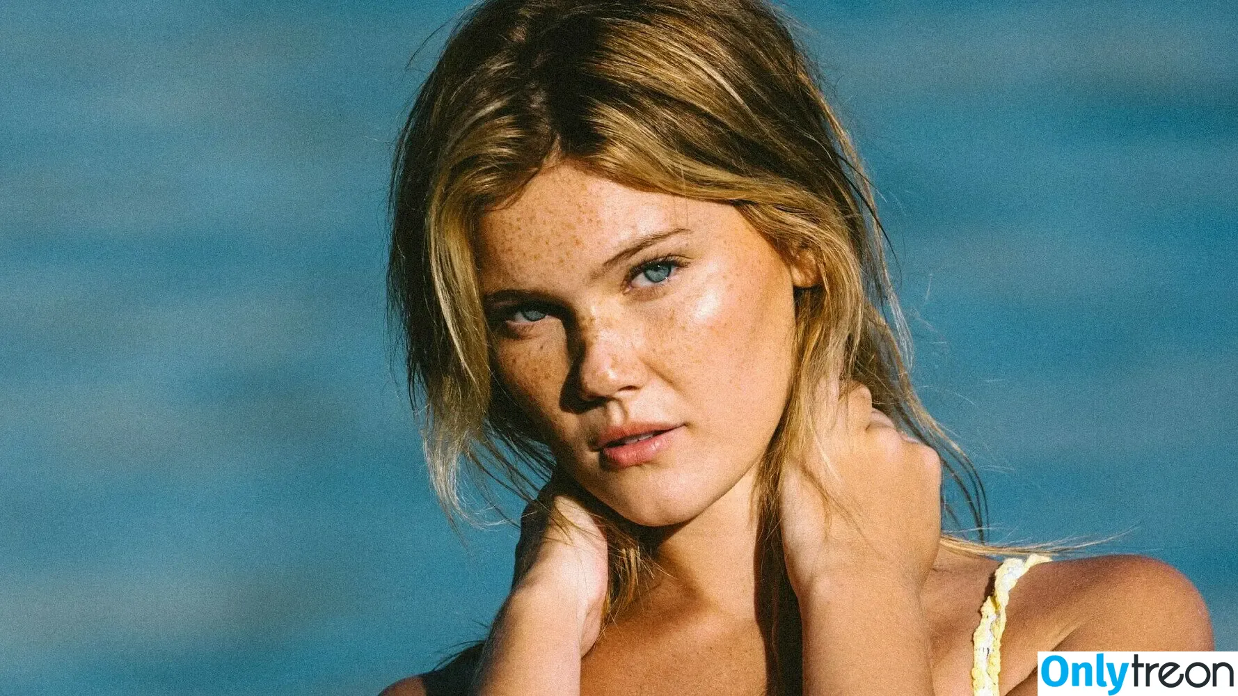 Sarah Coomer nude photo #0014 (sarahecoomer)