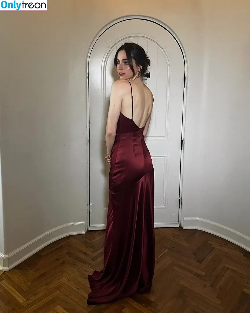 Sarah Desjardins голая photo #0060 (SarahDesjardins)