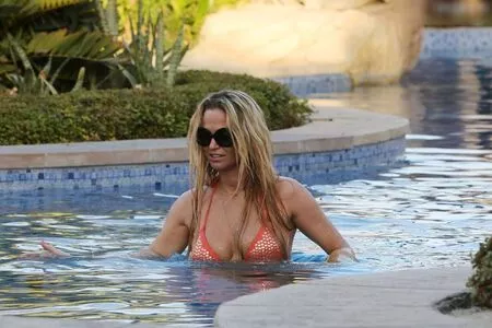 Sarah Harding / sarahnicoleharding nude photo #0050
