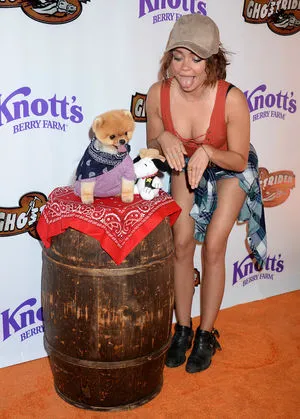 Sarah Hyland / Sarah_Hyland / sarahhyland фото голая #0017