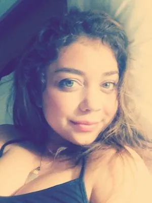 Sarah Hyland / Sarah_Hyland / sarahhyland фото голая #0030