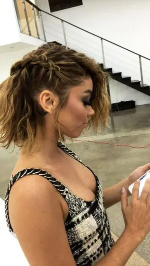 Sarah Hyland / Sarah_Hyland / sarahhyland фото голая #0246