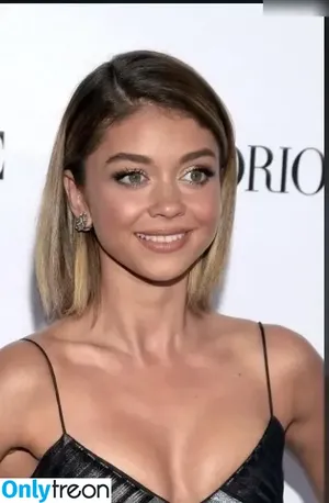 Sarah Hyland / Sarah_Hyland / sarahhyland фото голая #0757