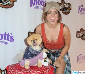Sarah Hyland / Sarah_Hyland / sarahhyland фото голая #0825
