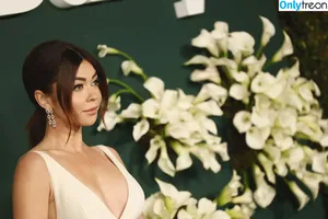 Sarah Hyland / Sarah_Hyland / sarahhyland фото голая #0909