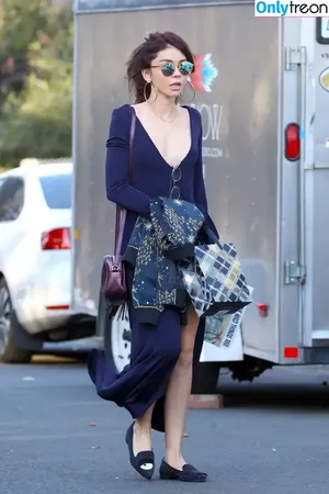 Sarah Hyland / Sarah_Hyland / sarahhyland nude photo #0962