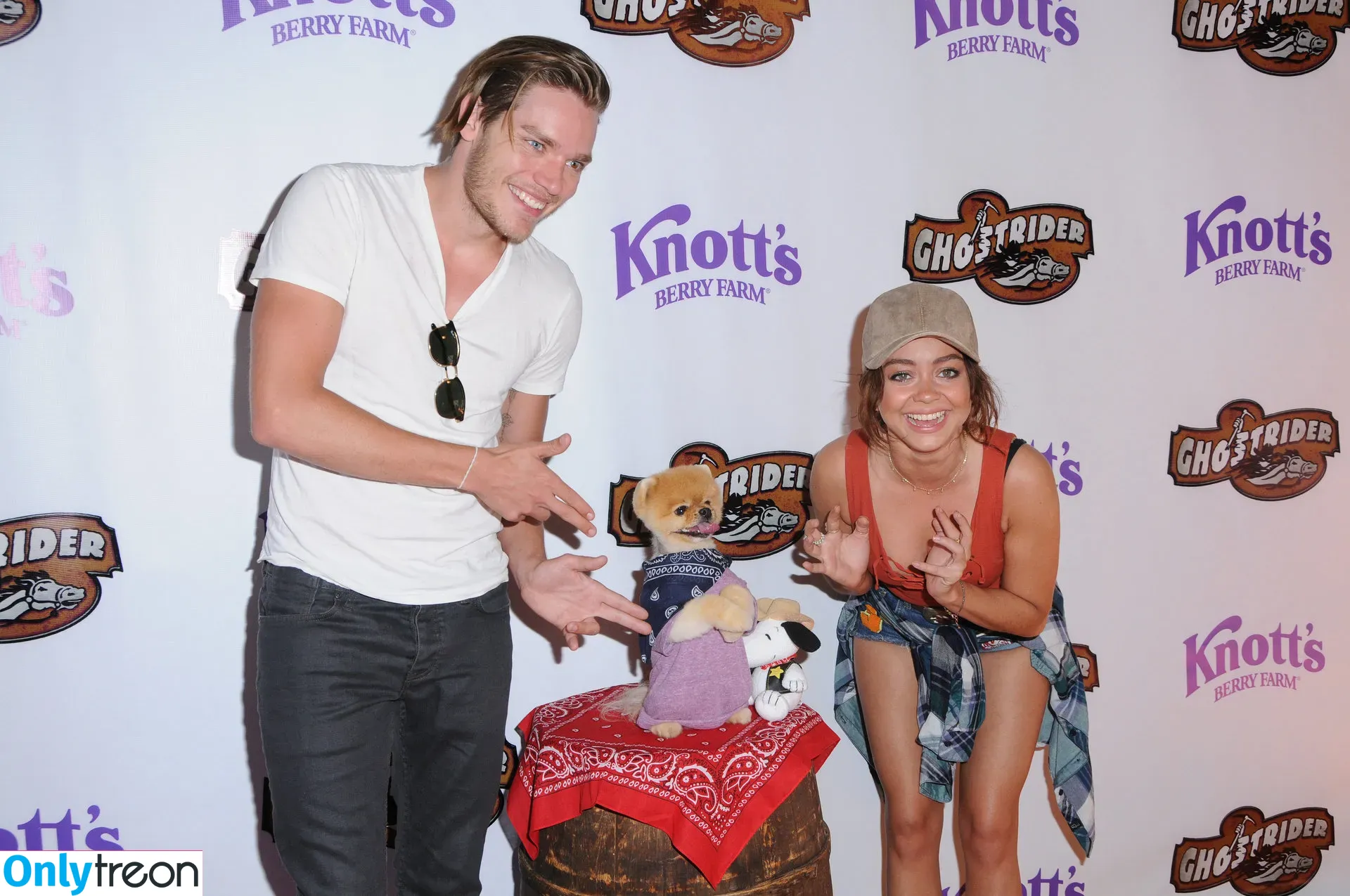 Sarah Hyland голая photo #0012 (Sarah_Hyland / sarahhyland)