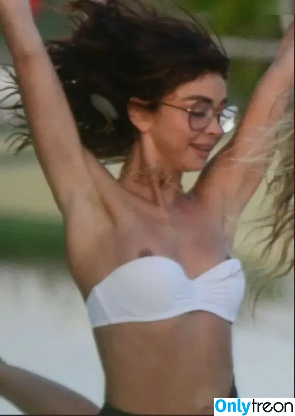 Sarah Hyland голая photo #0613 (Sarah_Hyland / sarahhyland)