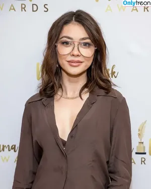 Sarah Hyland / Sarah_Hyland / sarahhyland nude photo #1228