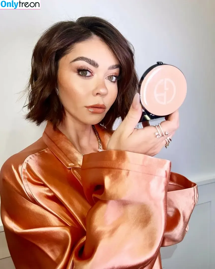 Sarah Hyland nude photo #1264 (Sarah_Hyland / sarahhyland)